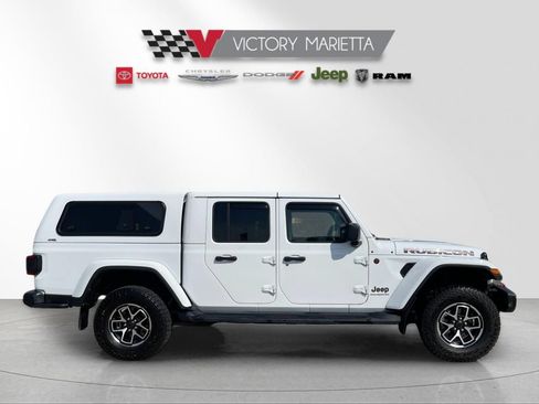 Used 2025 Jeep Gladiator Rubicon AWD/4WD image 6