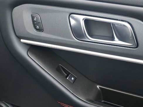 Used 2026 Ford Explorer ST-Line RWD image 15