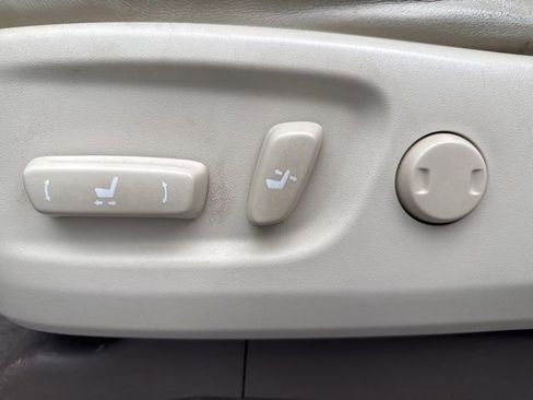 Used 2010 Lexus GX 460 image 14