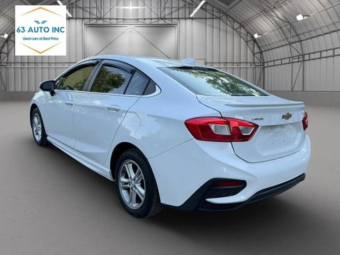 Used 2016 Chevrolet Cruze LT w/ RS Package FWD image 3
