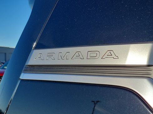 New 2025 Nissan Armada SL w/ Captain's Chari Seat Package image 6