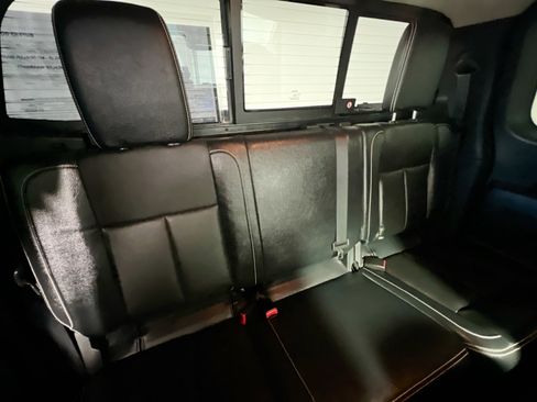 Used 2018 Nissan Titan PRO-4X w/ Pro-4x Convenience Package image 33