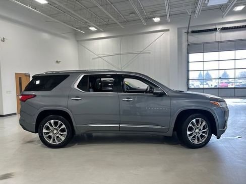 Used 2019 Chevrolet Traverse Premier image 7