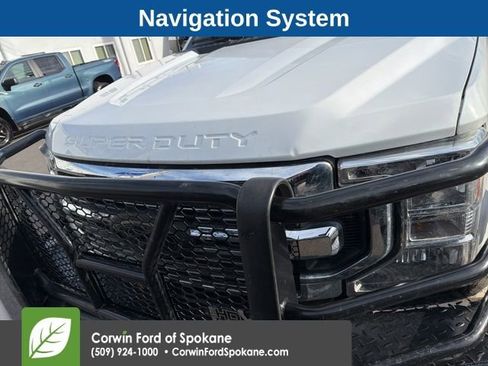 Used 2022 Ford F350 XLT w/ XLT Premium Package image 4