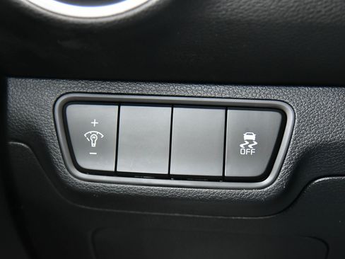 Used 2023 Kia Forte LXS image 26