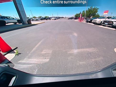 Used 2024 Jeep Gladiator Sport image 15