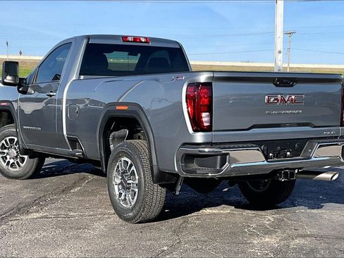New 2026 GMC Sierra 2500 SLE w/ SLE Convenience Package AWD/4WD image 3