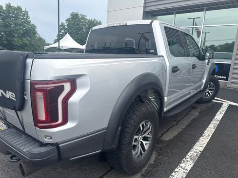 Used 2018 Ford F150 Raptor AWD/4WD image 5
