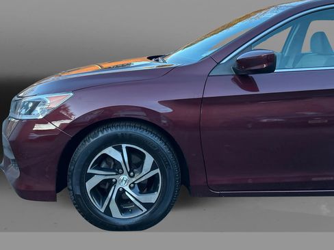 Used 2016 Honda Accord LX image 21