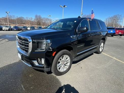 Certified 2024 GMC Yukon SLT AWD/4WD image 3