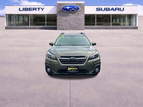 Used 2019 Subaru Outback 2.5i Limited image 10