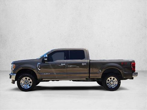 Used 2017 Ford F250 King Ranch w/ King Ranch Ultimate Package AWD/4WD image 8