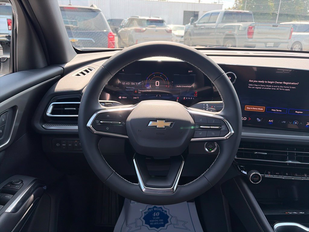 New 2027 Chevrolet Traverse LT w/ Driver Confidence Package AWD/4WD image 15