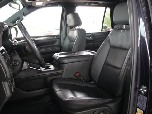 Certified 2022 Chevrolet Tahoe RST w/ Luxury Package image 11