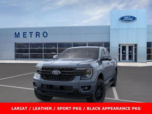 New 2025 Ford Ranger Lariat w/ Black Appearance Package image 3