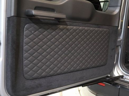 Used 2024 Mercedes-Benz G 63 AMG 4MATIC image 32