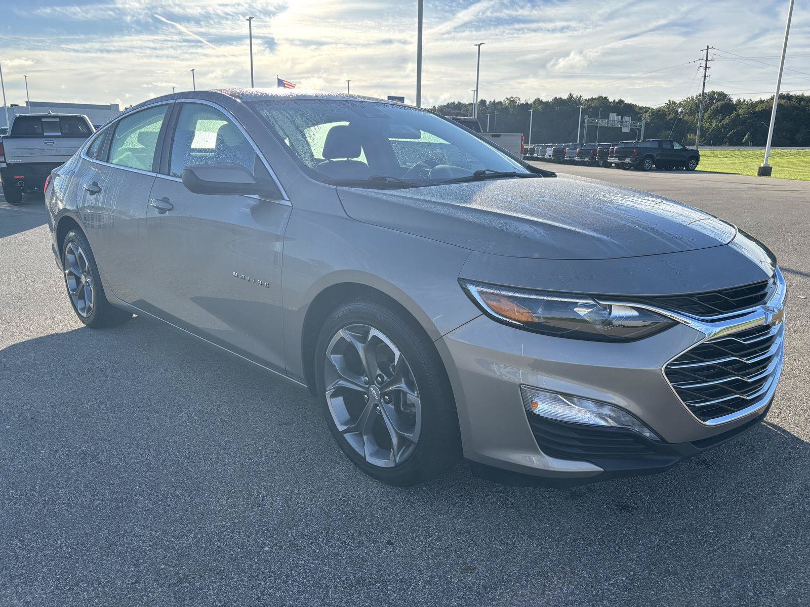 Used 2024 Chevrolet Malibu LT FWD image 7