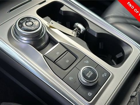 Certified 2020 Ford Explorer Platinum w/ Premium Technology Package image 29