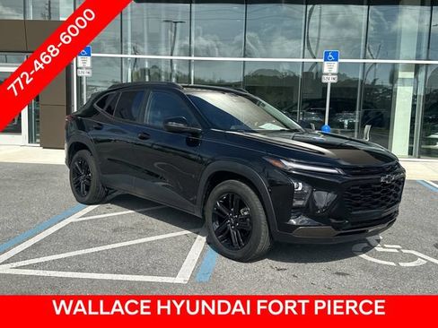 Used 2024 Chevrolet Trax ACTIV w/ Driver Confidence Package FWD image 5