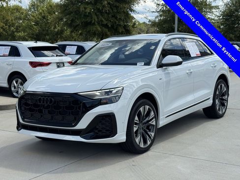 Used 2025 Audi Q8 Premium Plus image 13