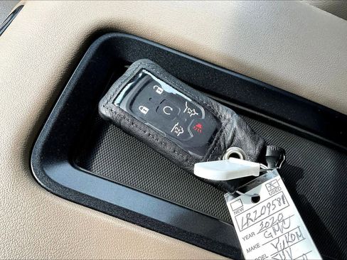 Used 2020 GMC Yukon SLT w/ Open Road Package image 14