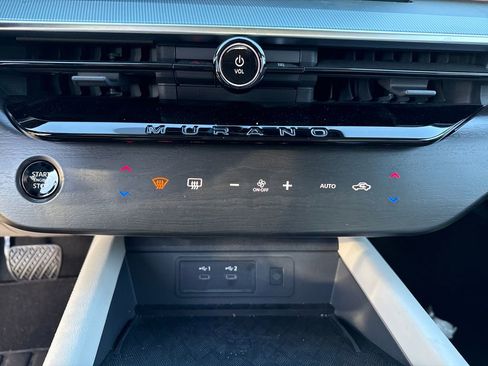 Used 2025 Nissan Murano SL image 21