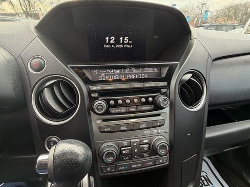 Used 2014 Honda Pilot Touring image 14