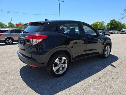 Used 2019 Honda HR-V LX image 4