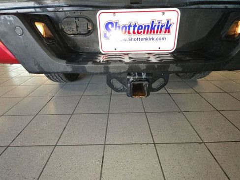 Used 2022 Toyota Tacoma TRD Off-Road w/ Technology Package image 27