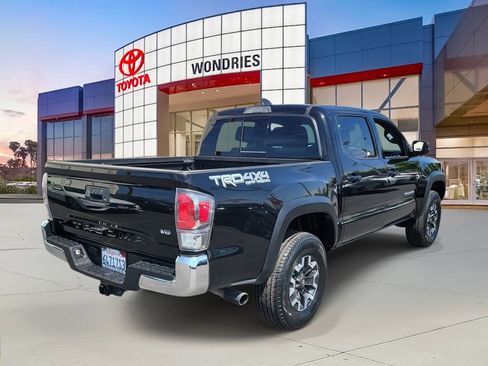 Used 2023 Toyota Tacoma TRD Off-Road image 4