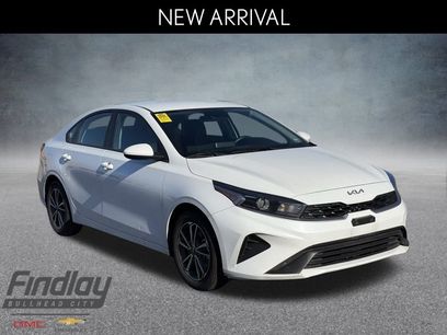 Used 2023 Kia Forte LXS