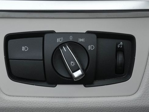 Used 2018 BMW 430i Convertible RWD image 17