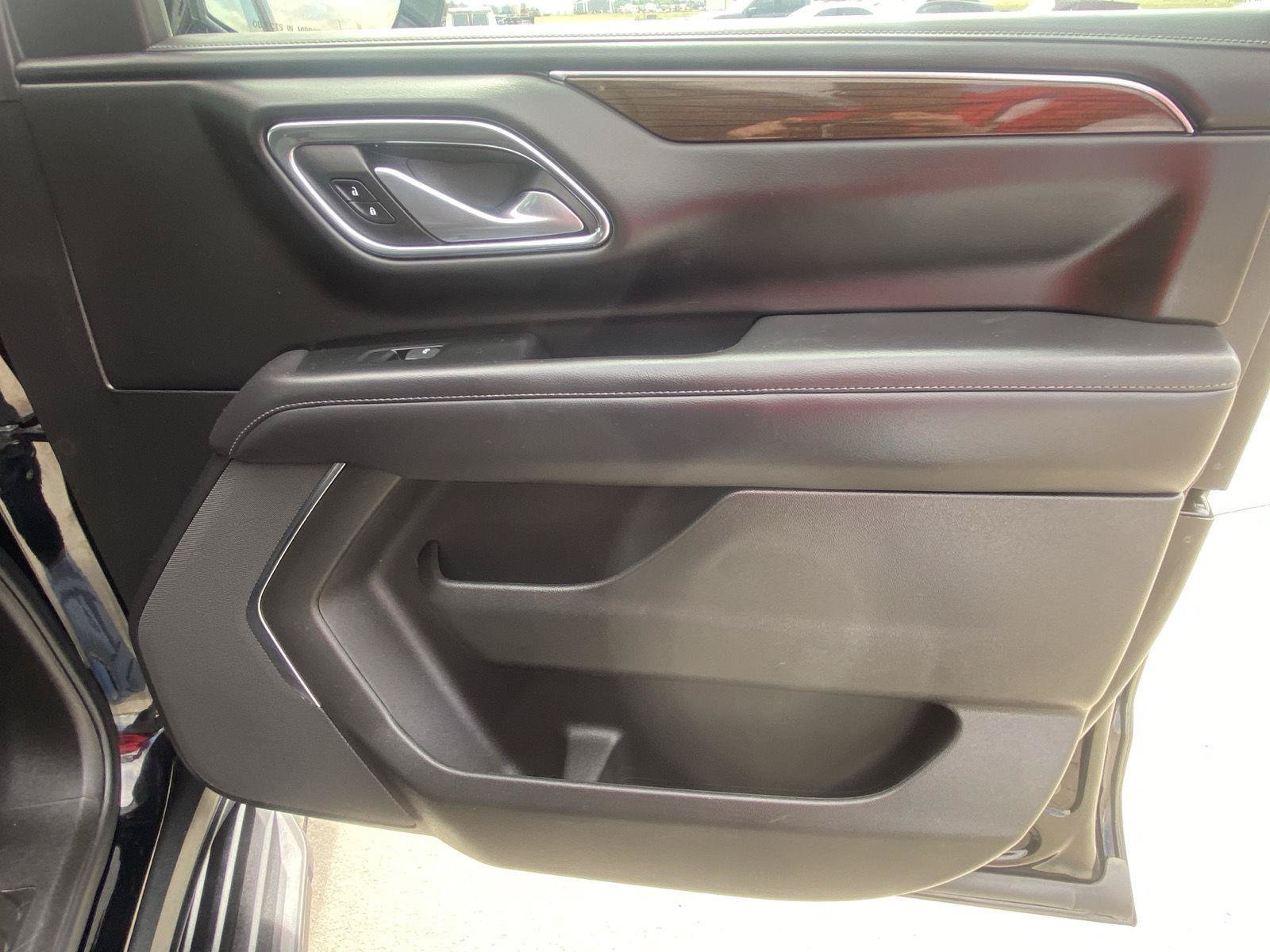 Used 2022 GMC Yukon SLE AWD/4WD image 22