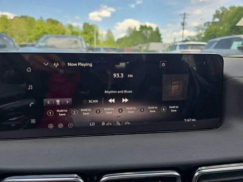 New 2026 Nissan Sentra SV w/ SV Convenience Package FWD image 25