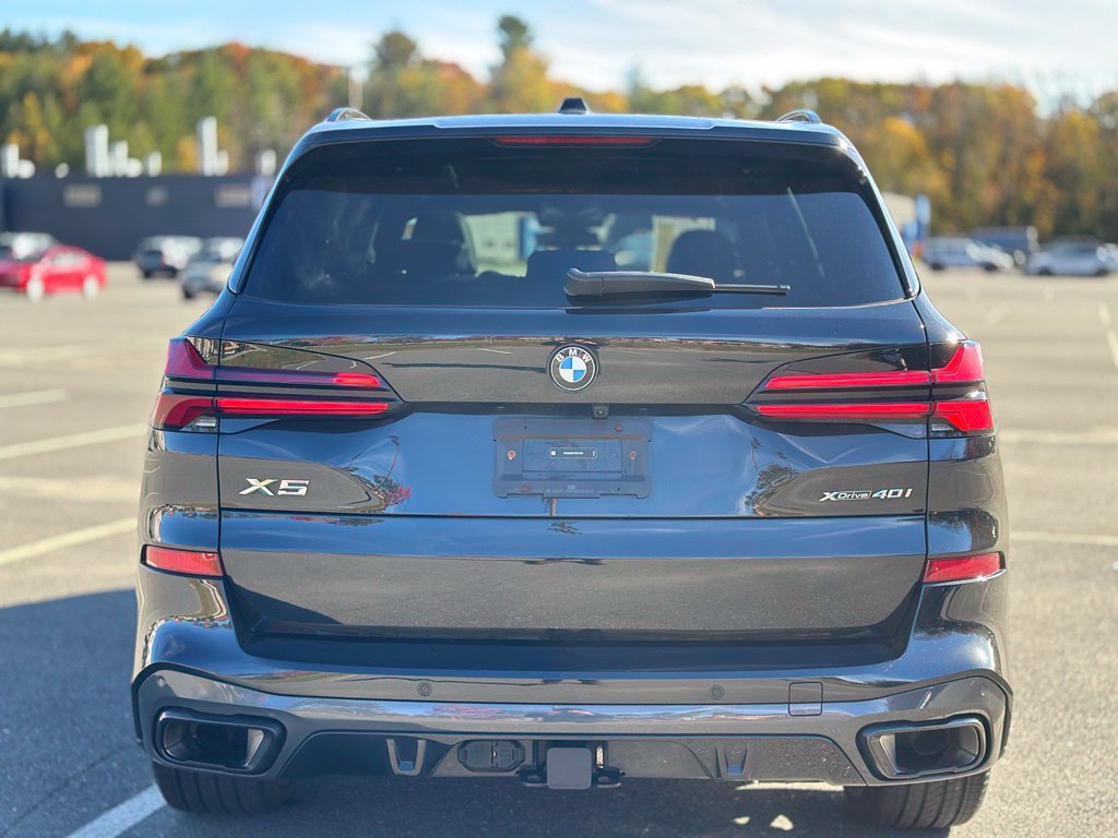 Certified 2026 BMW X5 xDrive40i w/ M Sport Package AWD/4WD image 5