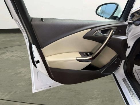 Used 2015 Buick Verano Leather w/ Experience Buick Package image 13