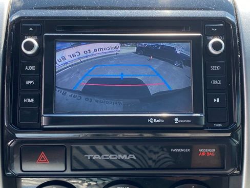Used 2015 Toyota Tacoma 4x4 Double Cab image 29