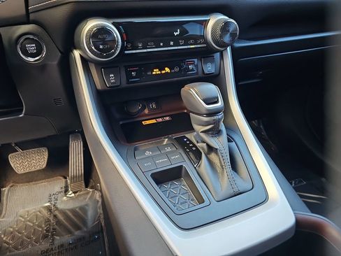 Certified 2025 Toyota RAV4 Limited image 15