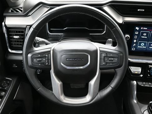 Used 2024 GMC Sierra 1500 Denali w/ Denali Reserve Package AWD/4WD image 15