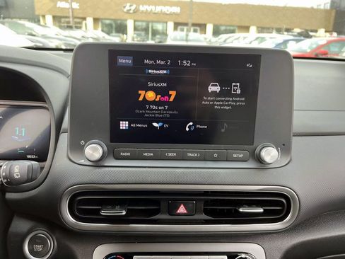 Certified 2023 Hyundai Kona SE w/ Cargo Package image 23