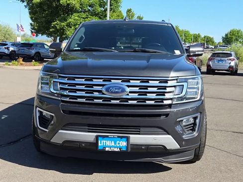 Used 2018 Ford Expedition Limited w/ Equipment Group 301A RWD image 3