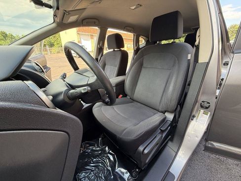 Used 2013 Nissan Rogue S w/ Special Edition Pkg AWD/4WD image 14