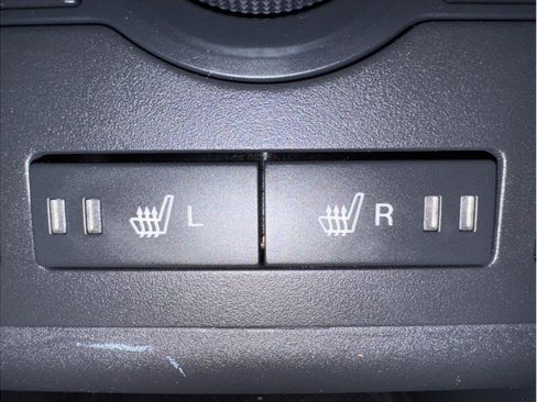 Used 2011 MAZDA CX-9 Grand Touring w/ Moonroof & Bose Audio Pkg image 26