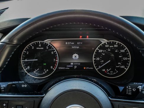 Used 2022 Nissan Pathfinder SV FWD image 33