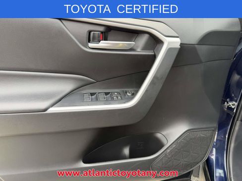 Certified 2024 Toyota RAV4 XLE FWD image 21