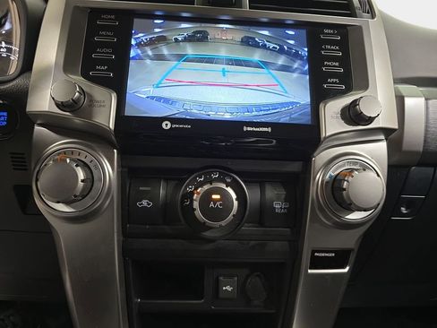 Used 2024 Toyota 4Runner SR5 image 27