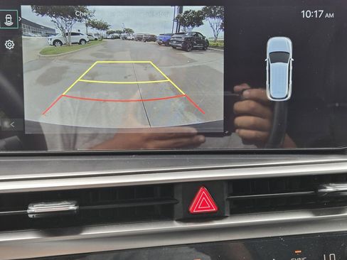 Certified 2025 Kia Sorento S w/ Panoramic Sunroof Package FWD image 7