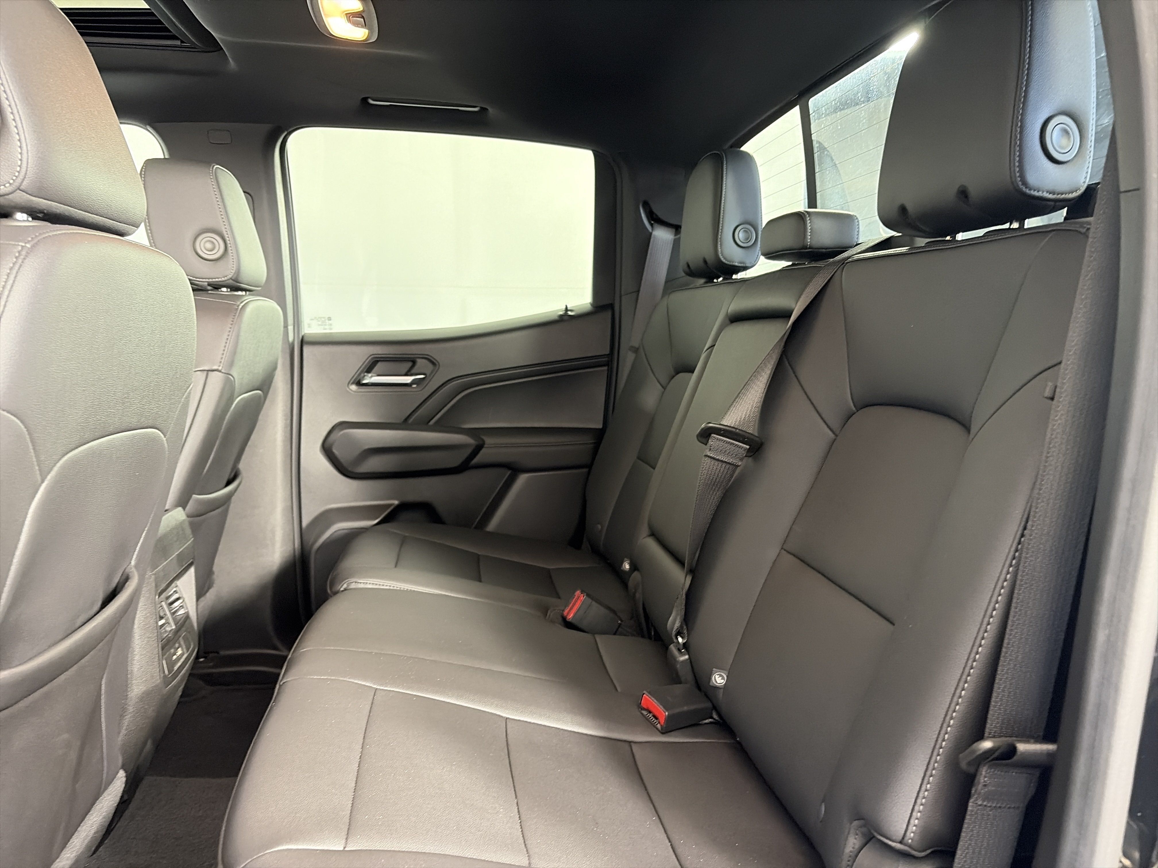 Certified 2023 GMC Canyon Elevation w/ Elevation Premium Package AWD/4WD image 7
