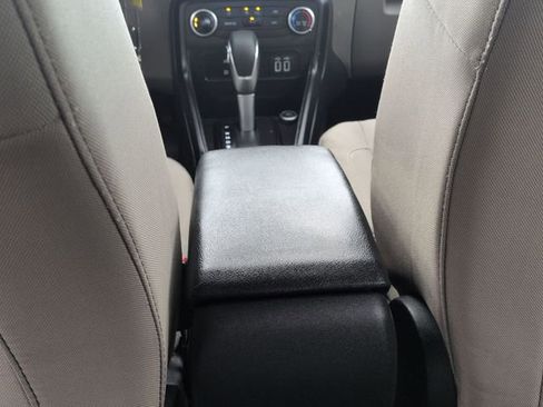 Used 2021 Ford EcoSport S image 20