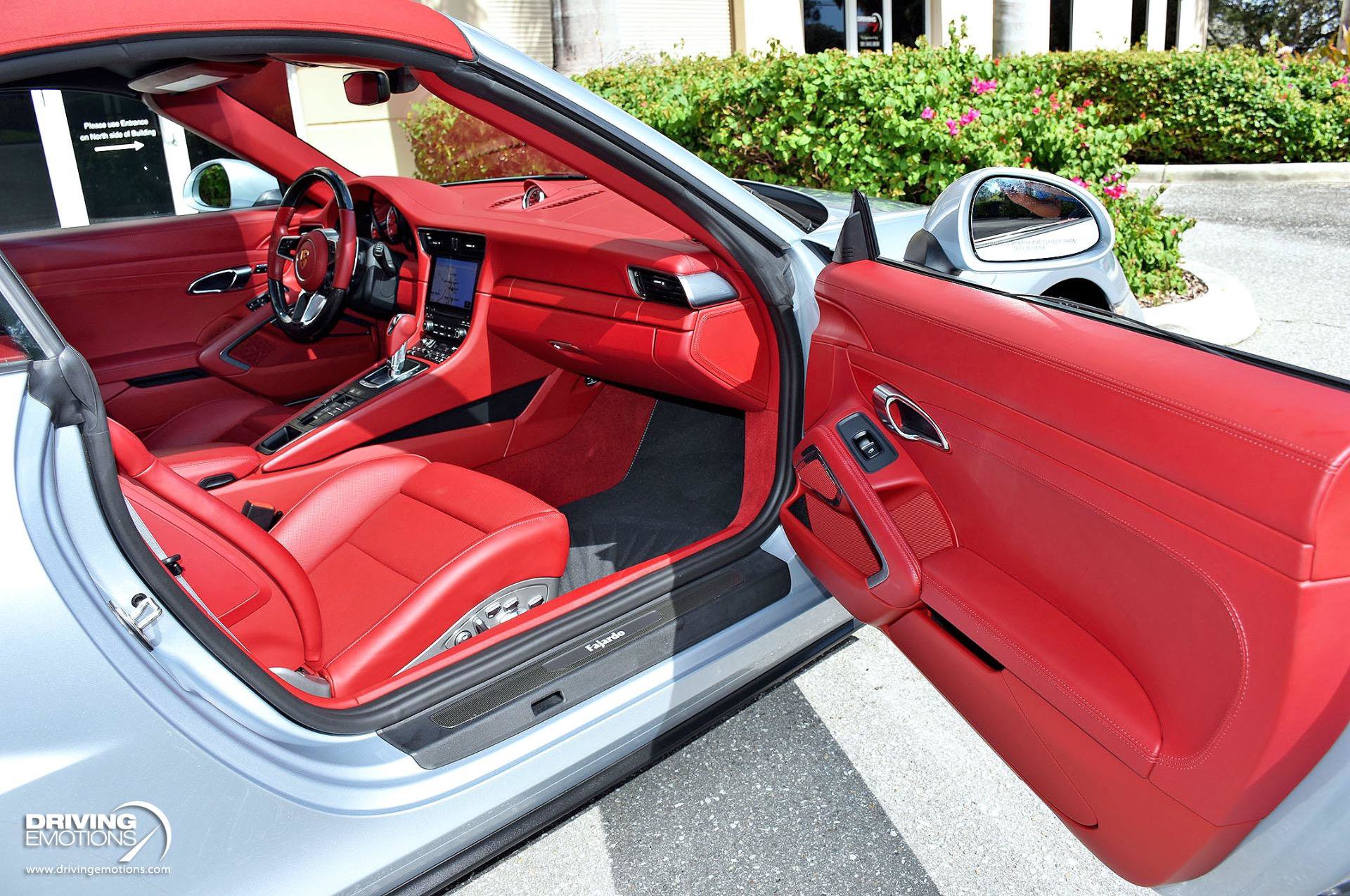 Used 2018 Porsche 911 4 Cabriolet AWD/4WD image 20